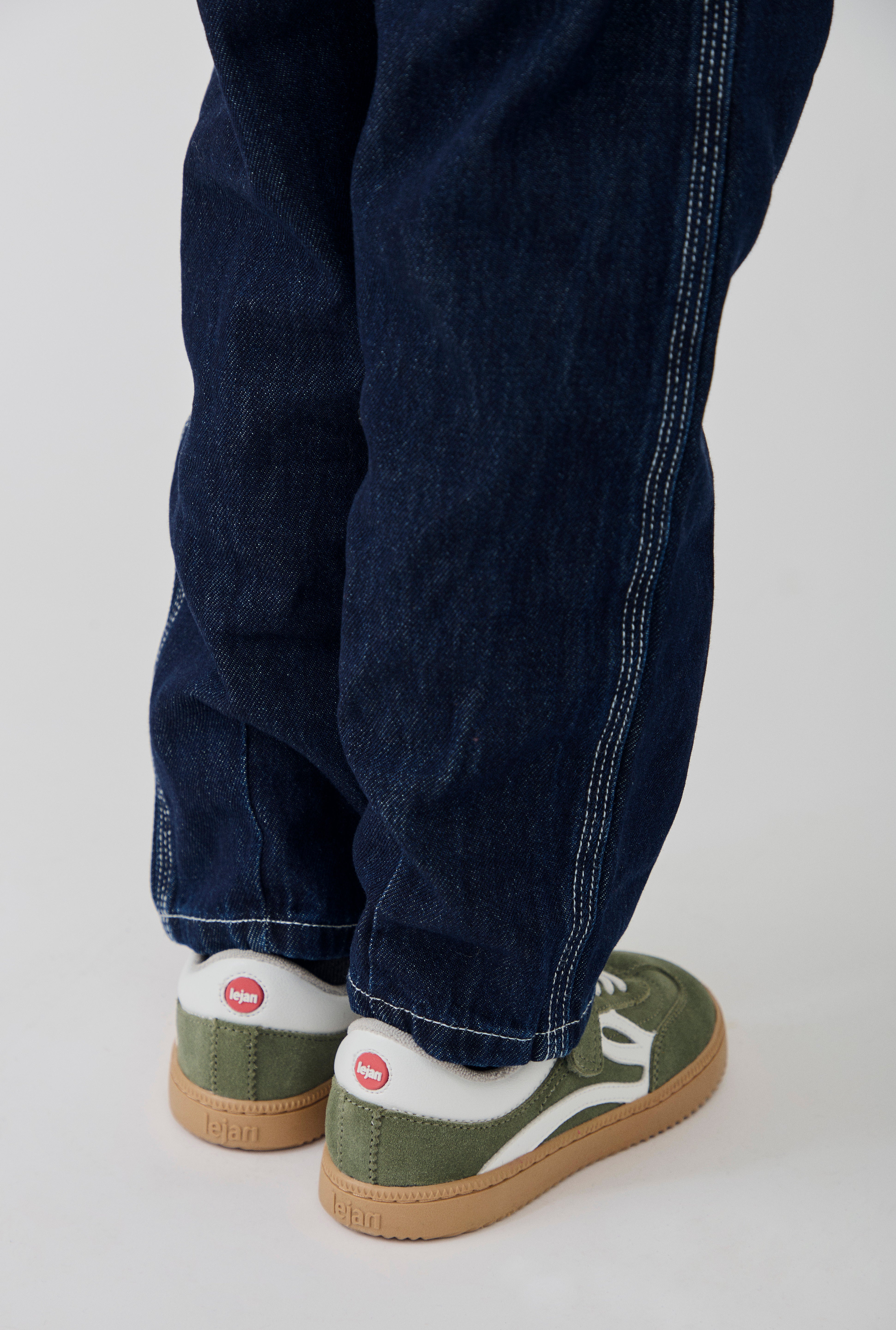 Lejan One KAKI